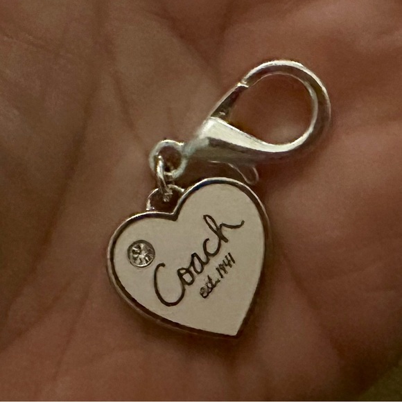 Coach est. 1941 Baby Pink Enamel Crystal Heart Wristlet Bag Charm Silver-tone - Picture 2 of 5